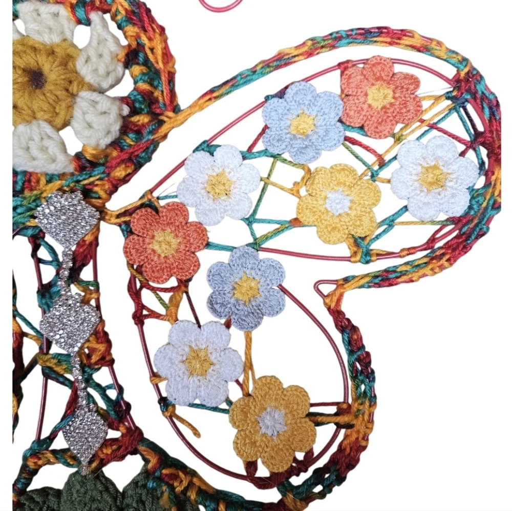 Handmade Summer Bee Floral Holiday Wreath Crochet Multicolor Handmade Wall Art